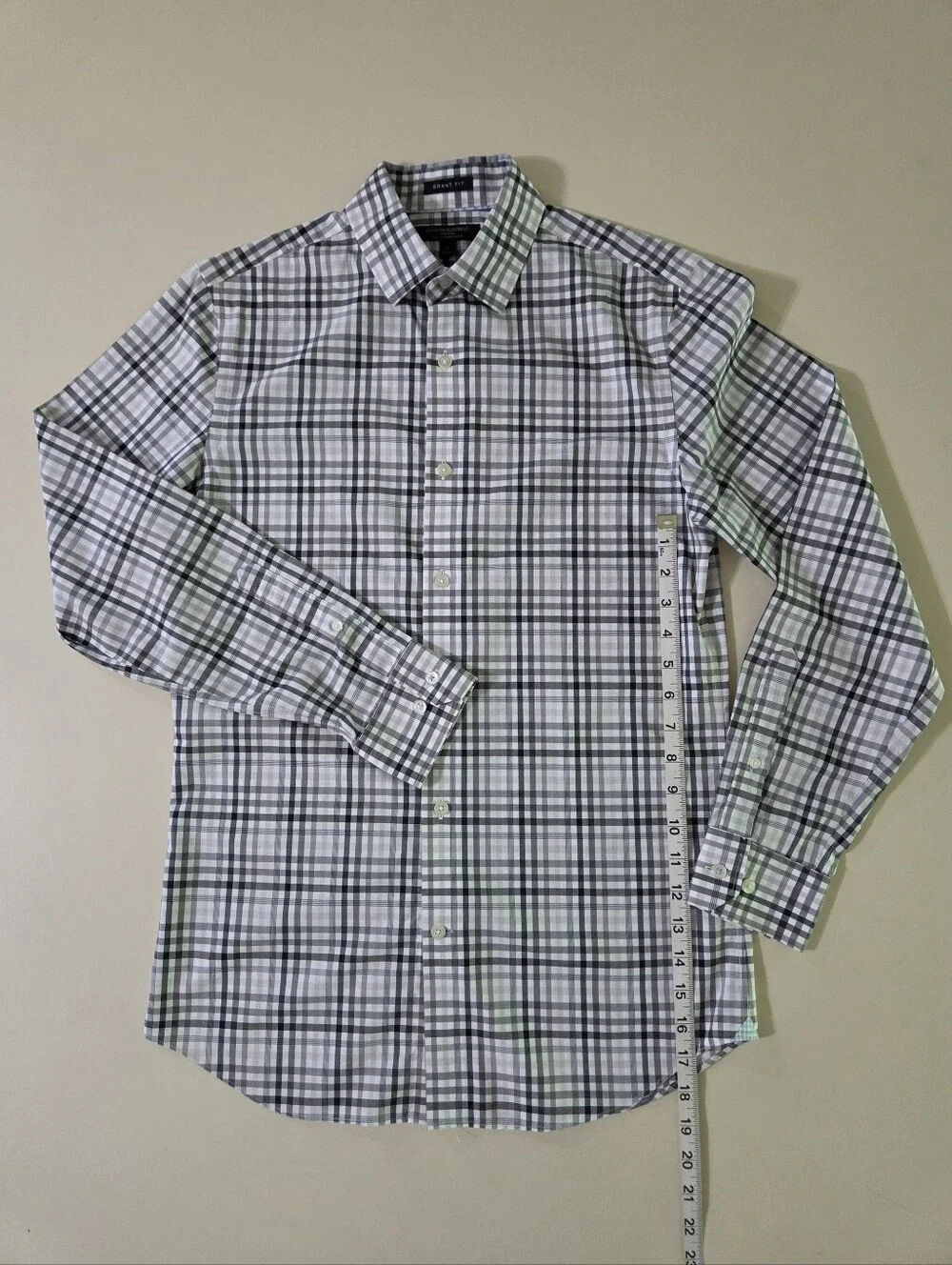Banana Republic Men's Grey Multi Plaid Grant Fit Button-Down Dress Shirt